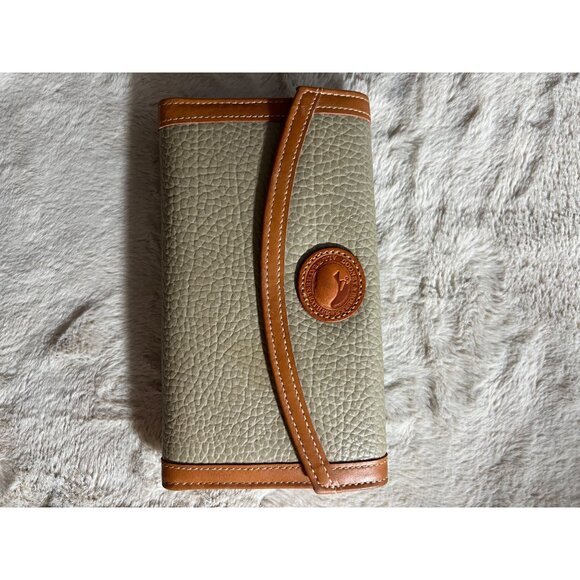 Dooney & Bourke Pebbled Leather Wallet W/ Coin Compartment & Card Slots - Picture 12 of 15